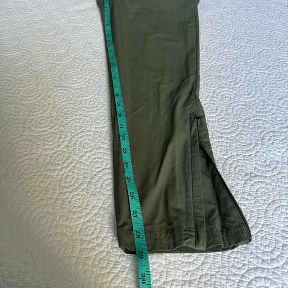 Patagonia Women's Green Straight Leg Pants size 8 - Picture 13 of 15